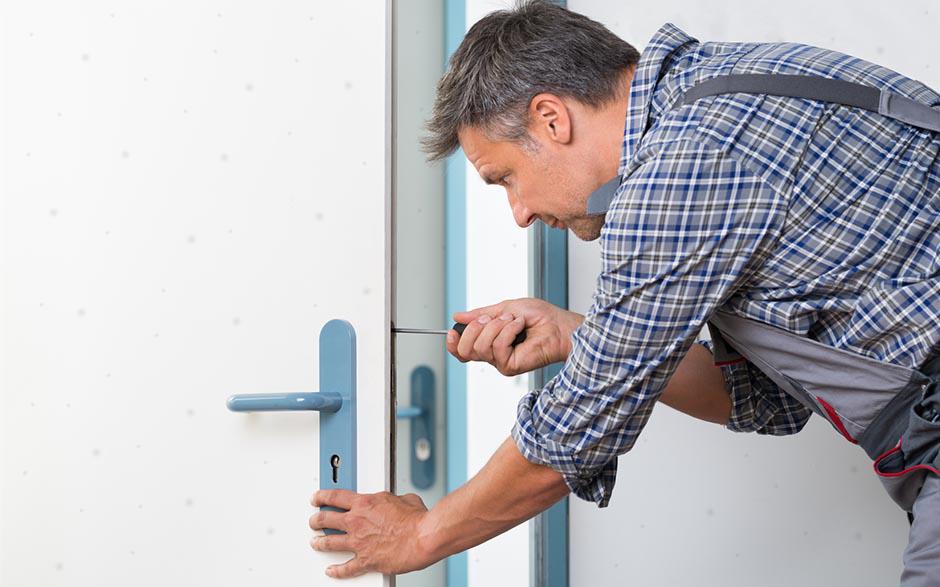 serrurier ouverture de porte Arpajon